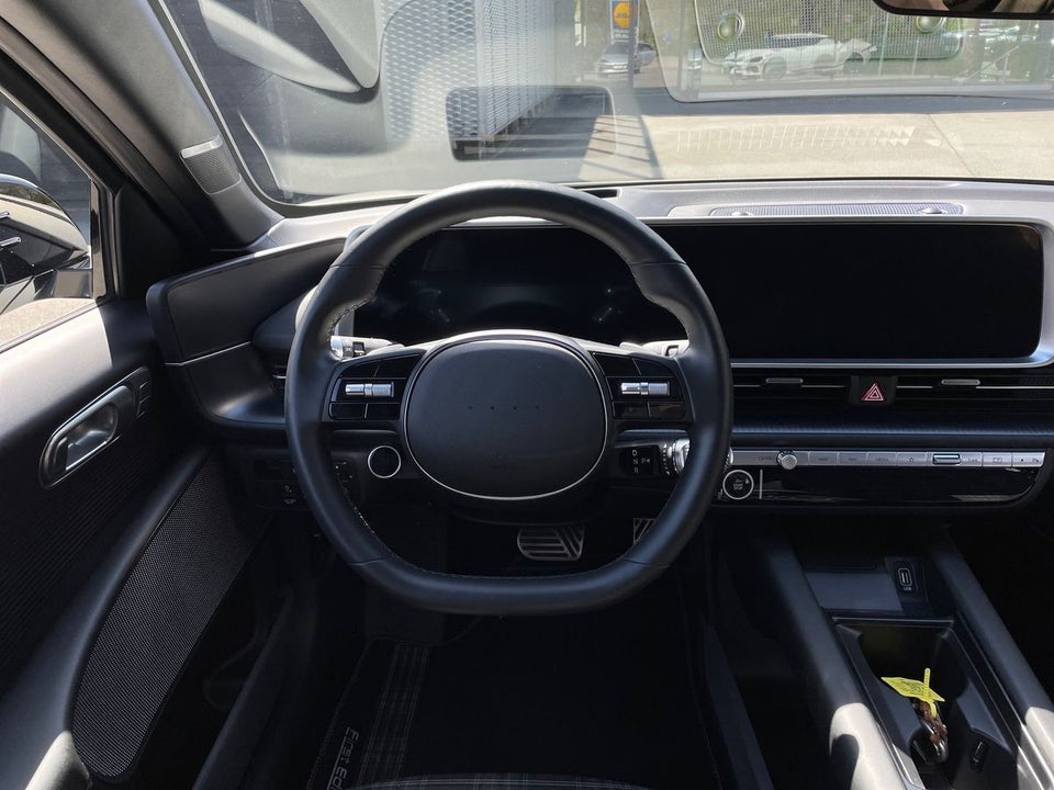 Hyundai Ioniq 6 77 First Edition AWD 4d