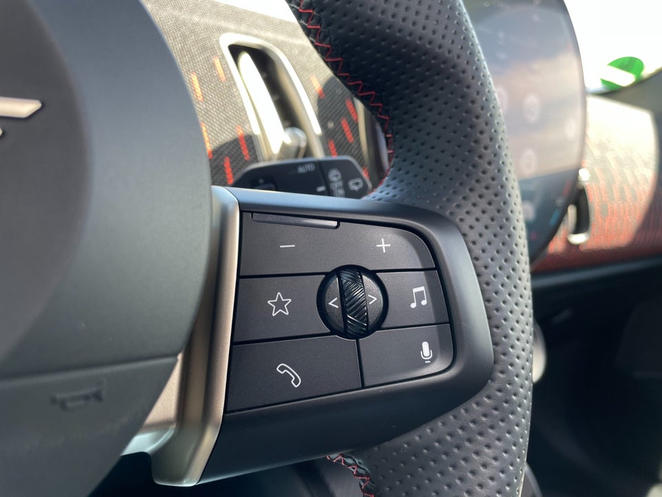 MINI Countryman SE JCW Trim XL ALL4 5d