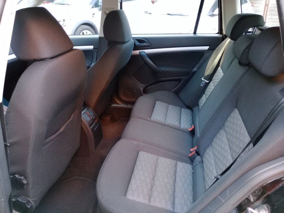 Skoda Octavia 1,2 TSi 105 Ambiente Combi DSG 5d