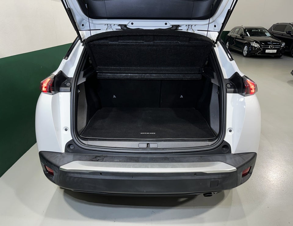 Peugeot 2008 1,5 BlueHDi 100 Allure Pack 5d