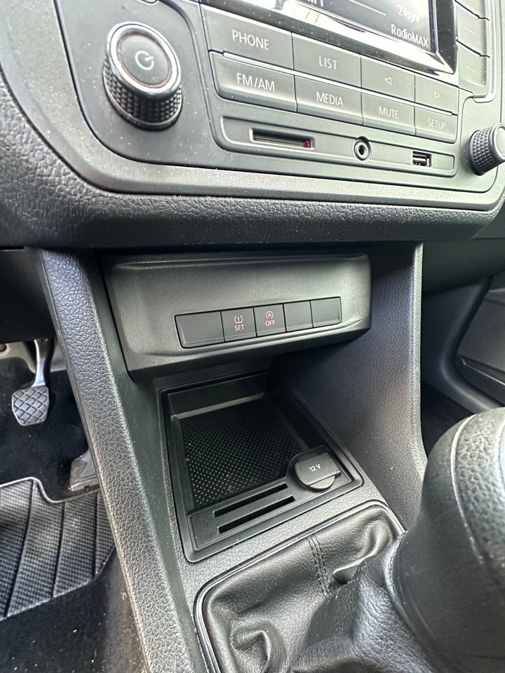 VW Caddy 1,2 TSi 84 Trendline 4d