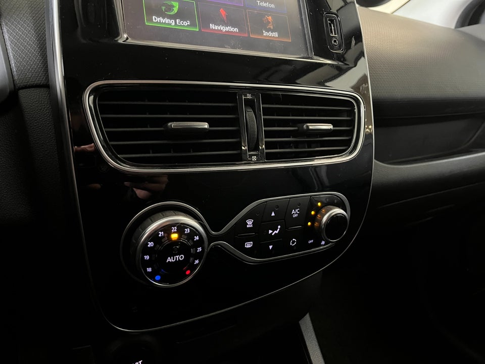 Renault Clio IV 1,5 dCi 90 Limited Sport Tourer 5d