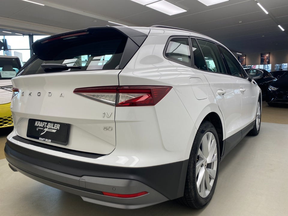 Skoda Enyaq 60 iV Loft 5d