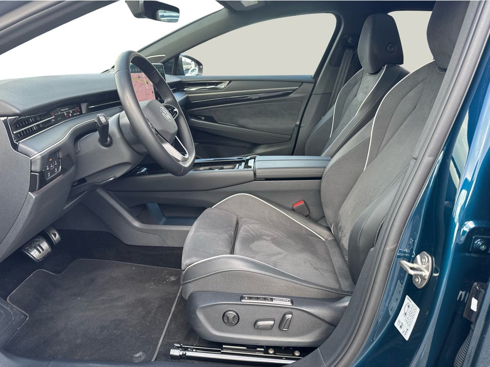 VW ID.7 86 Style S Tourer 5d