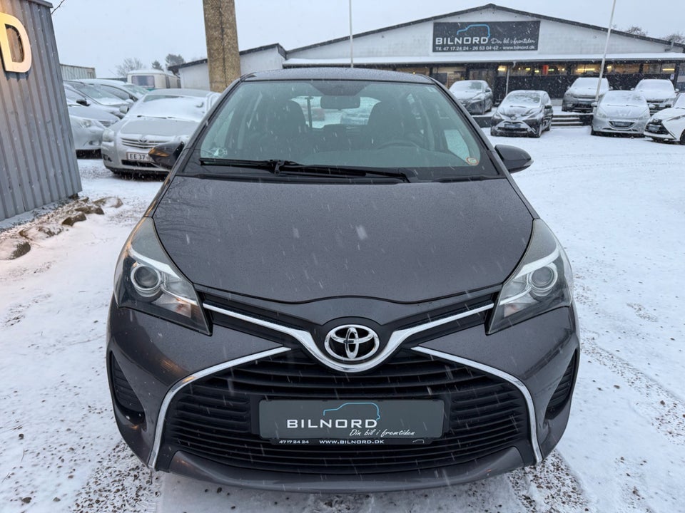 Toyota Yaris 1,0 VVT-i T2 Touch 5d