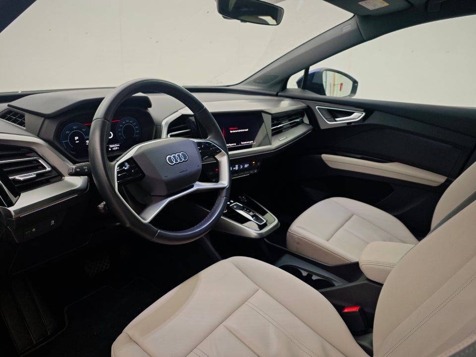 Audi Q4 e-tron 45 quattro 5d