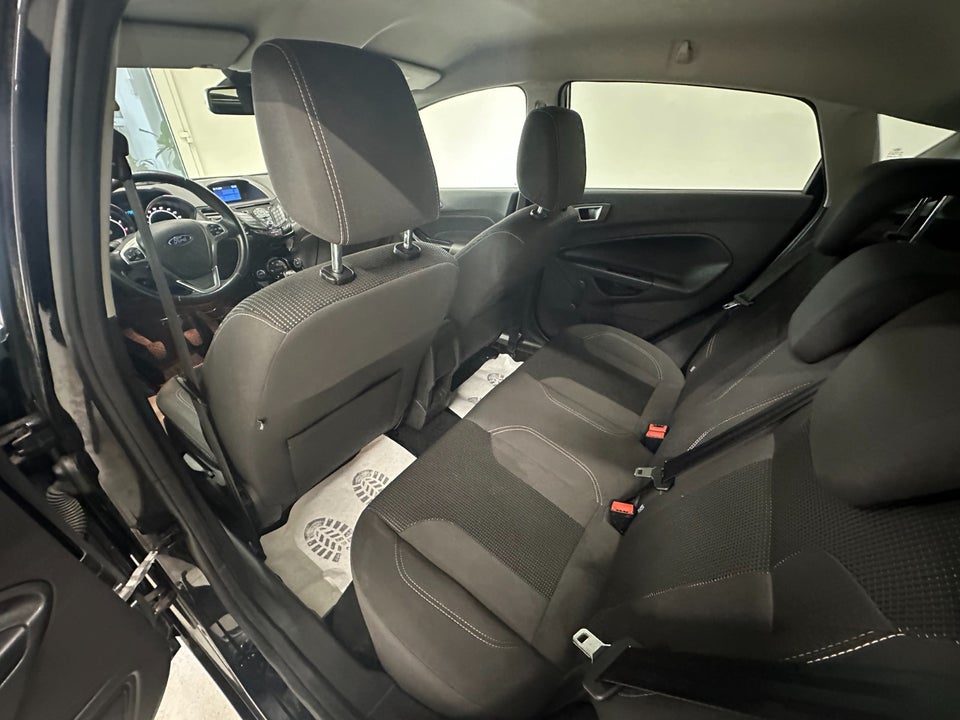 Ford Fiesta 1,0 65 Titanium 5d