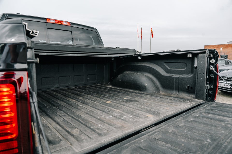Dodge RAM 1500 5,7 V8 Sport Crew Cab aut. 4x4 4d