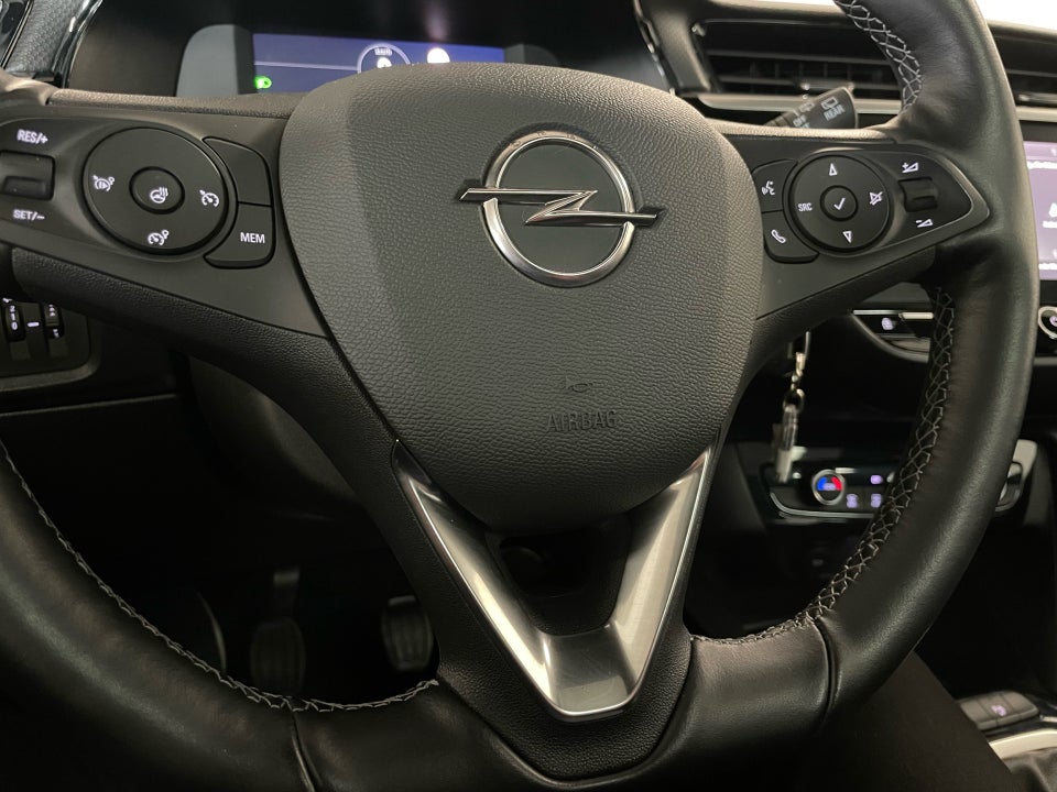 Opel Corsa 1,2 T 100 Black 5d