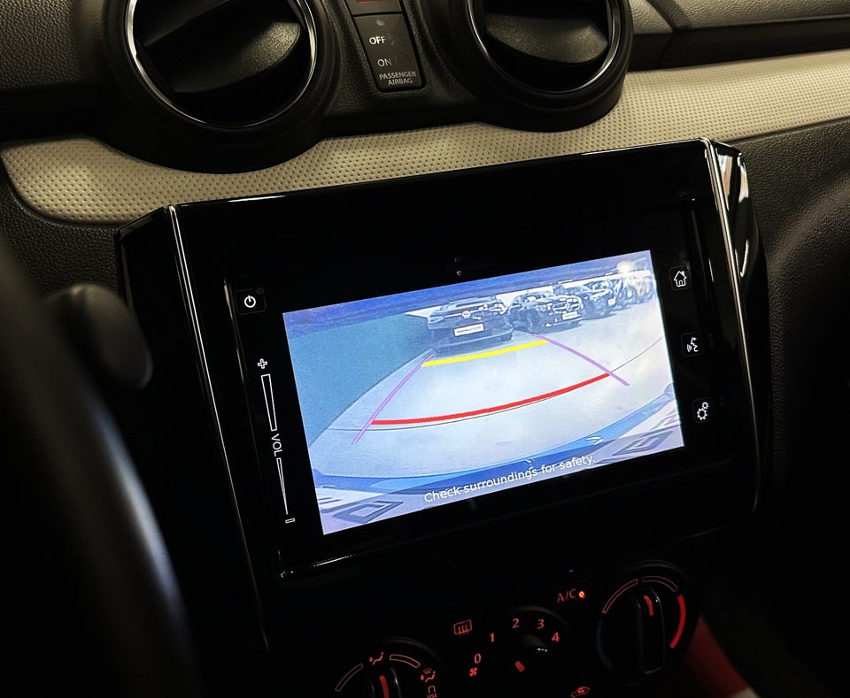 Suzuki Swift 1,2 mHybrid Action 5d