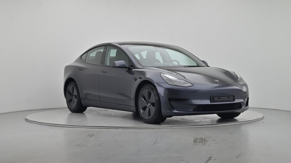 Tesla Model 3 RWD 4d