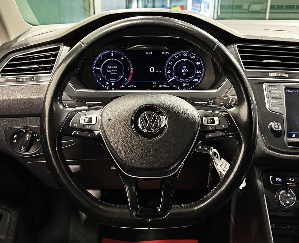 VW Tiguan 2,0 TDi 190 R-line DSG 4Motion 5d