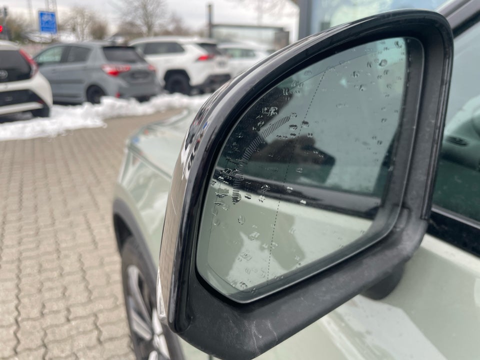 Volvo XC40 ReCharge Extended Range Core 5d