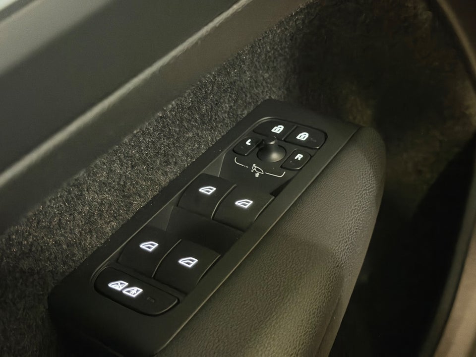 Volvo C40 P8 ReCharge Twin Plus 5d