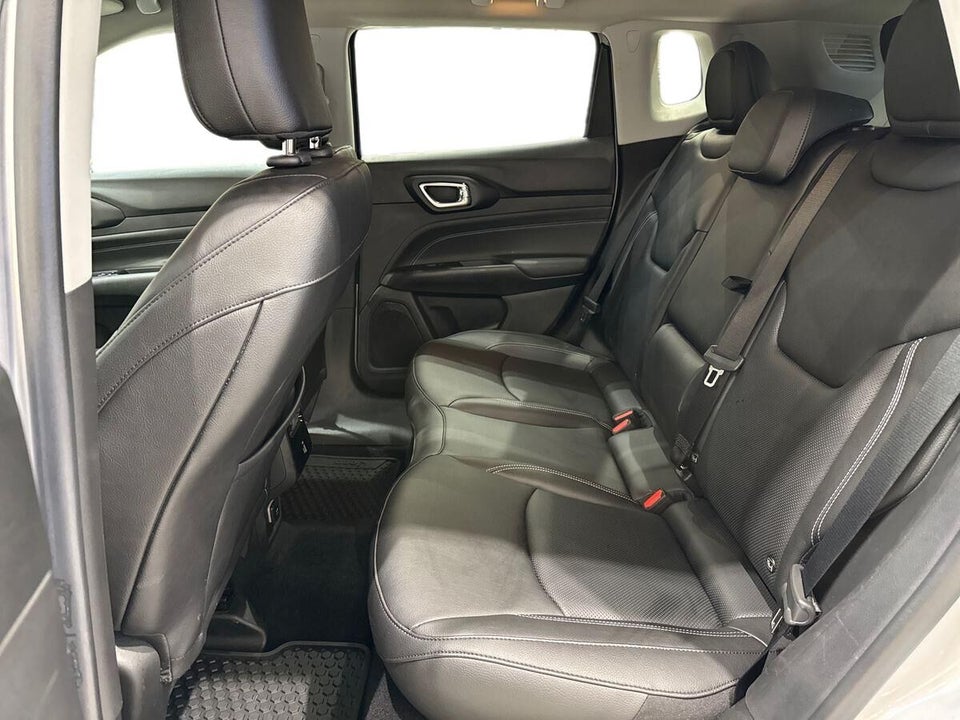 Jeep Compass 1,3 4xe S aut. 4x4 5d