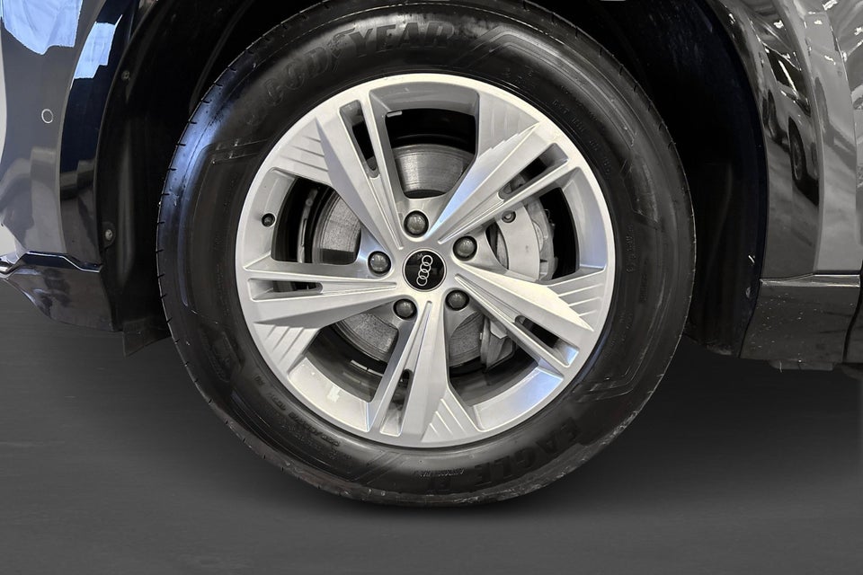 Audi Q6 e-tron Progress 5d