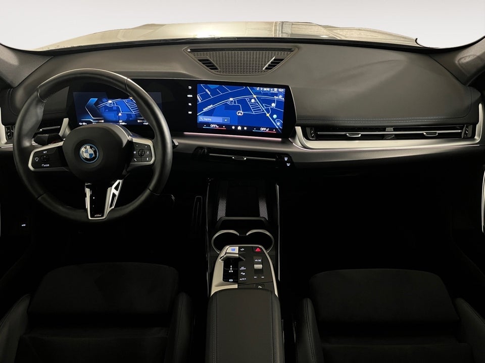 BMW iX1 xDrive30 X-Line 5d