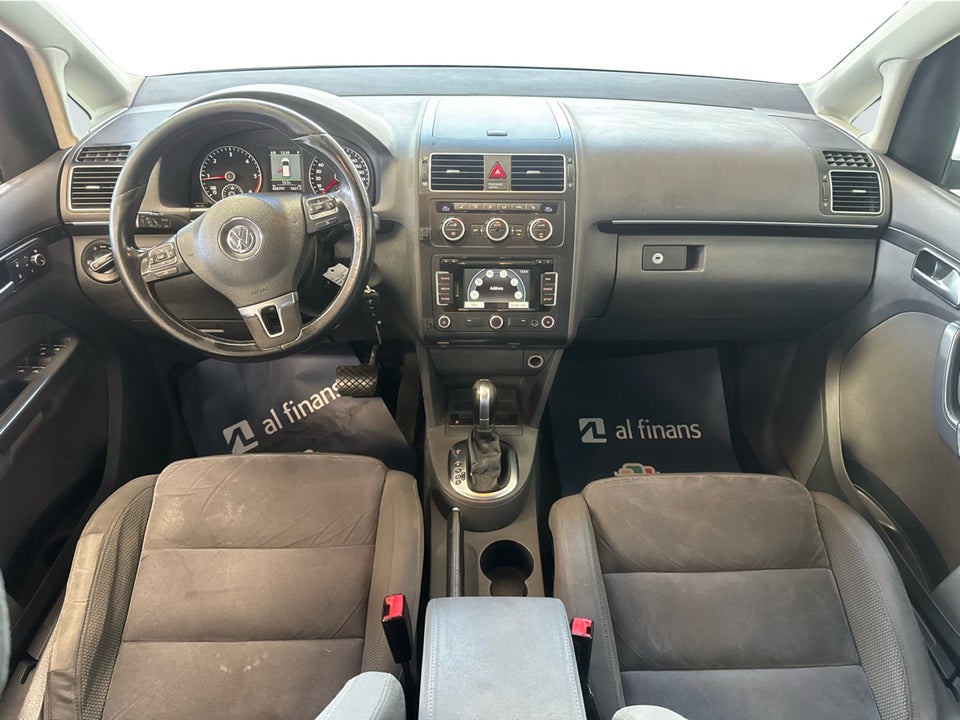 VW Touran 2,0 TDi 177 Highline DSG 7prs 5d
