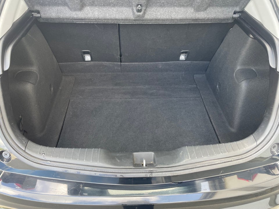 Honda Civic 1,8 i-VTEC Sport 5d
