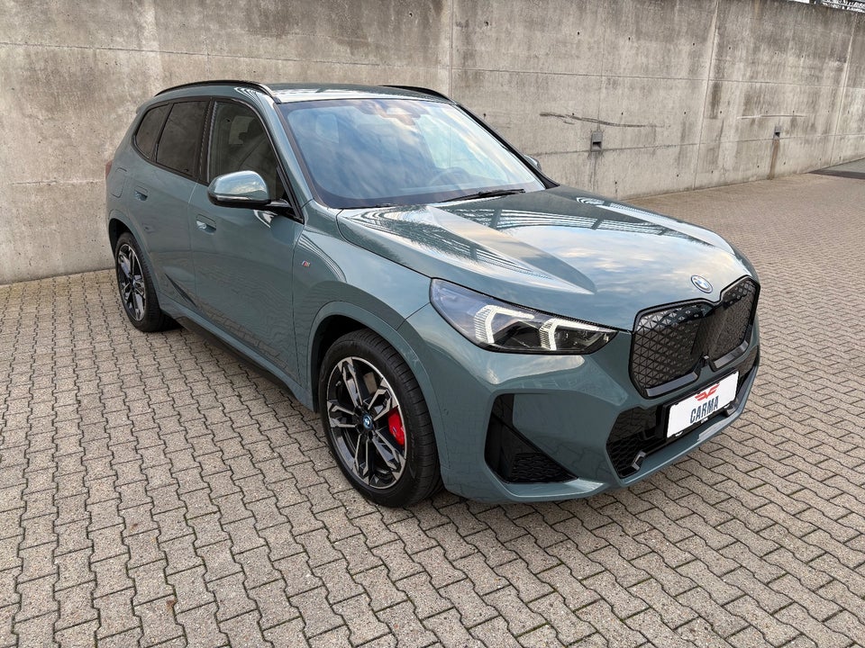 BMW iX1 eDrive20 M-Sport Pro 5d