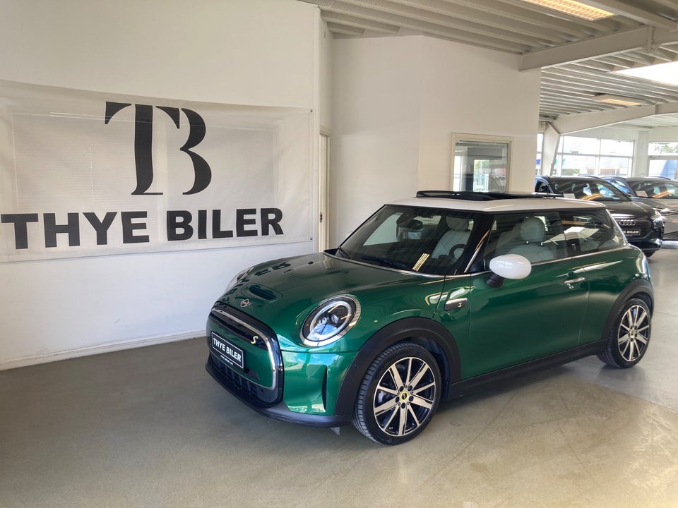 MINI Cooper SE Maximise 3d