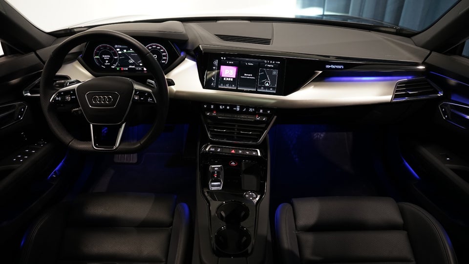 Audi e-tron GT quattro 4d