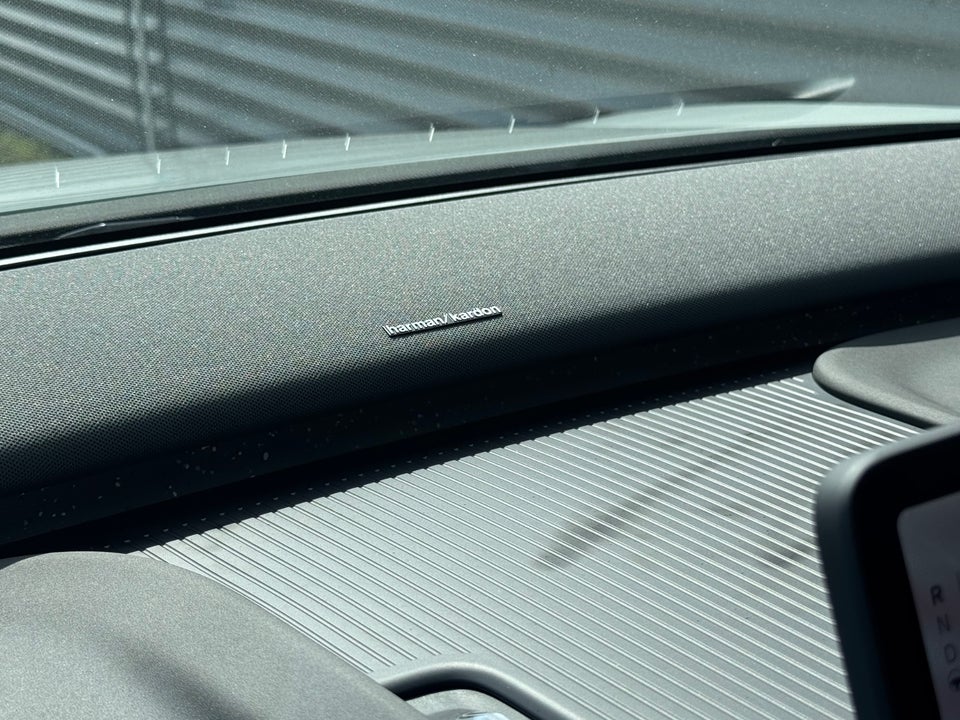 Volvo EX30 Extended Range Ultra 5d