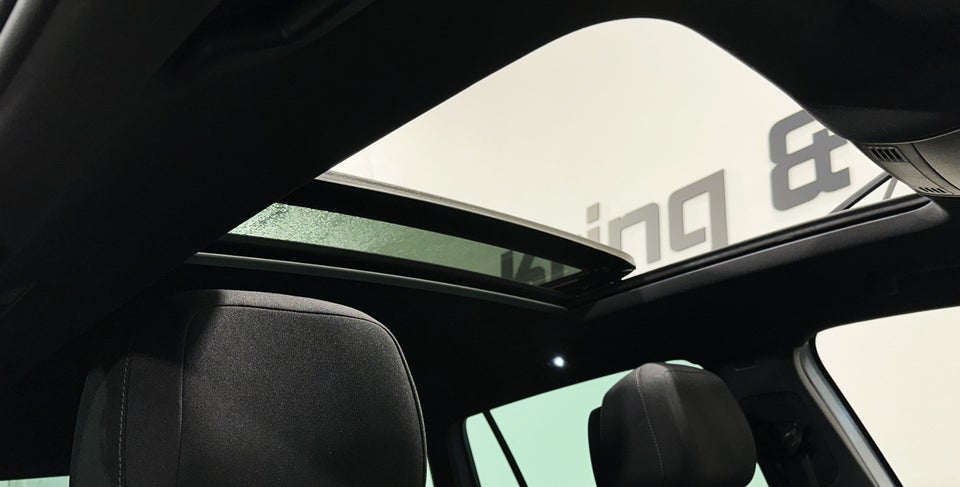 VW Tiguan 1,4 TSi 150 R-line DSG 4Motion 5d