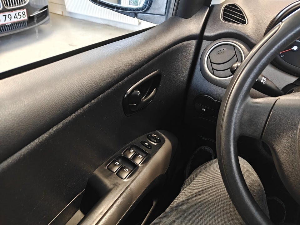 Hyundai i10 1,1 Comfort 5d