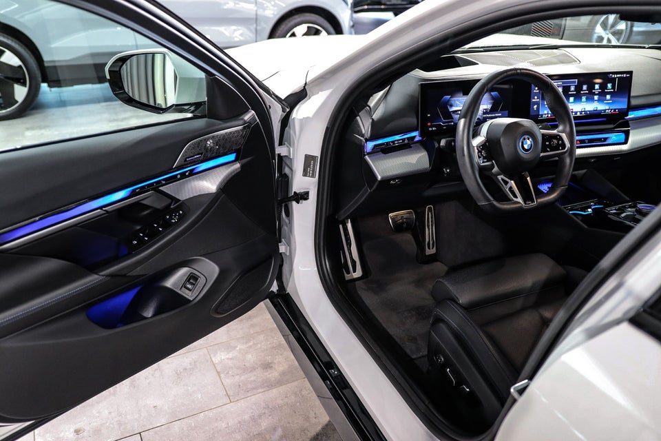 BMW i5 eDrive40 M-Sport Pro 4d
