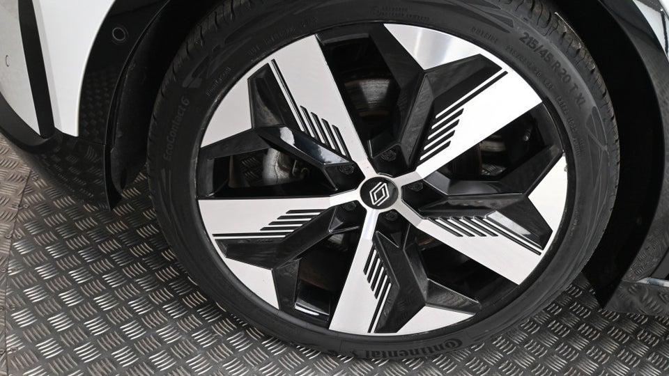 Renault Megane E-Tech 60 Techno 5d