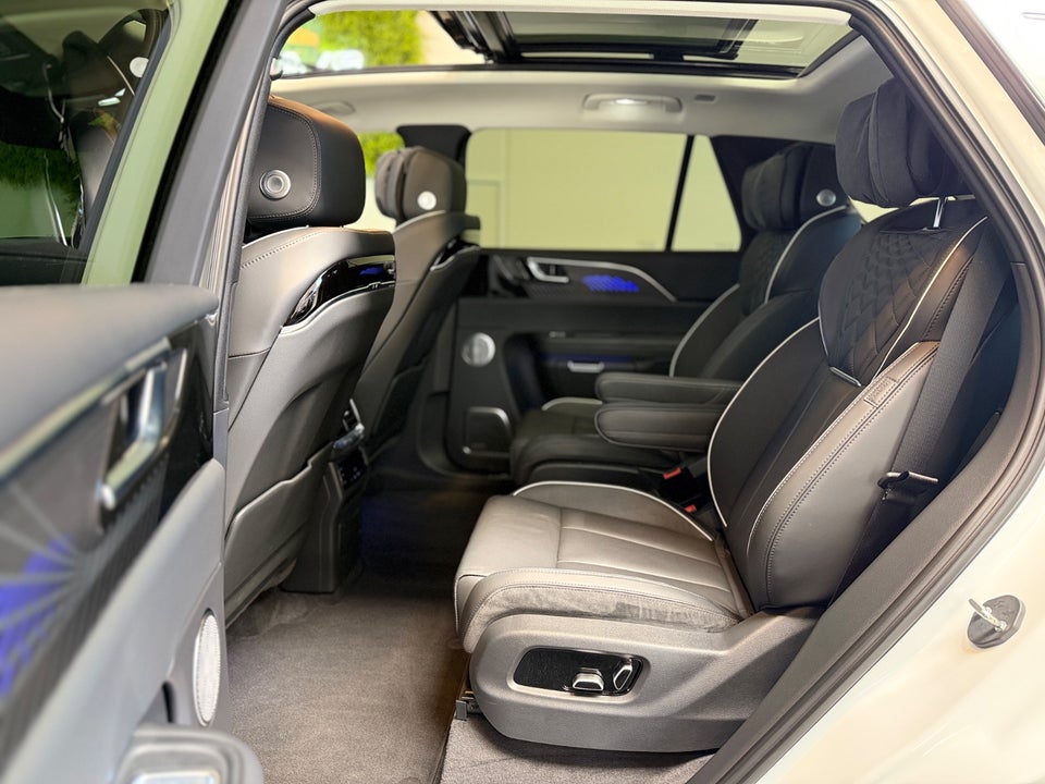Hongqi E-HS9 120 Exclusive+ 5d