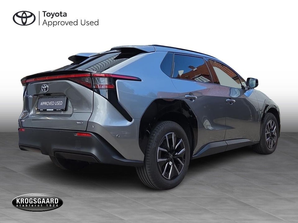 Toyota bZ4X 73 Executive AWD 5d