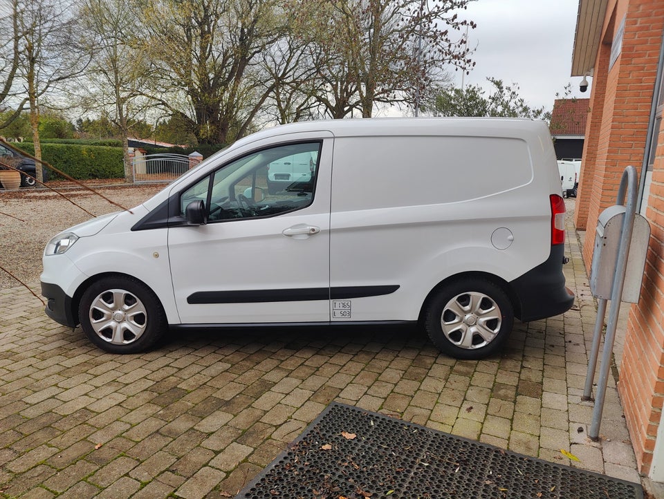 Ford Transit Courier 1,0 SCTi 100 Trend Van 4d
