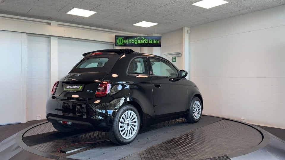 Fiat 500e 42 (RED) Cabrio 2d