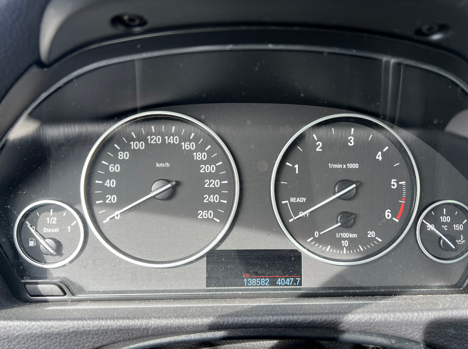 BMW 320d 2,0  4d