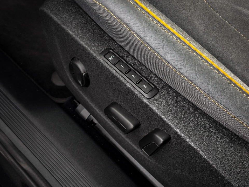 Skoda Enyaq 80 iV Lounge 5d