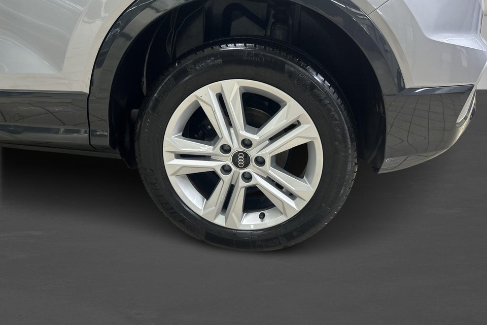 Audi Q2 35 TFSi Prestige S-tr. 5d