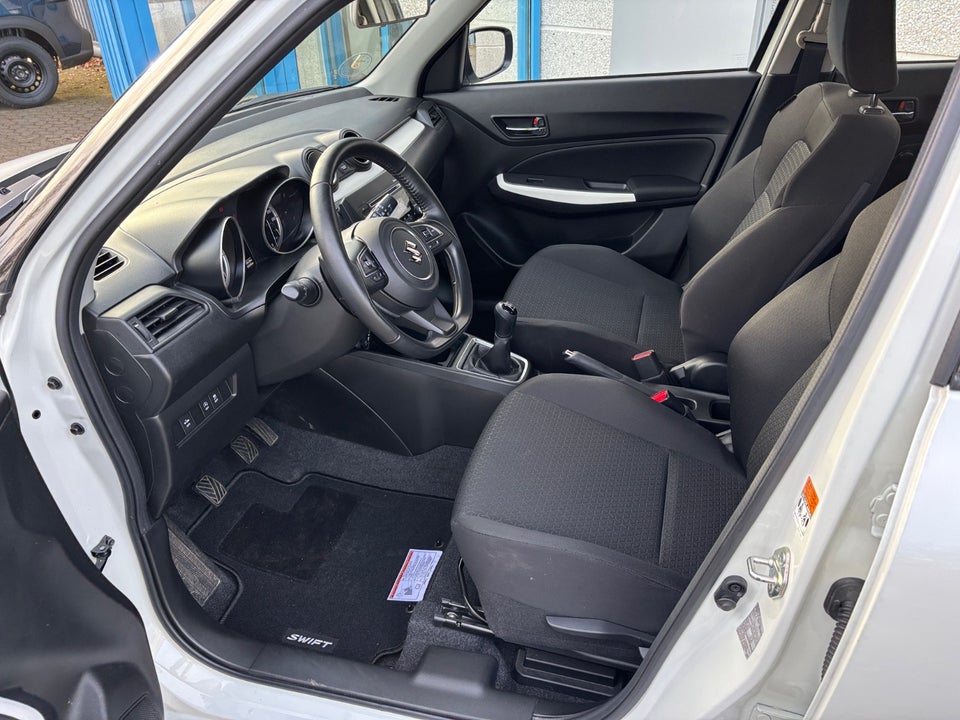 Suzuki Swift 1,2 mHybrid Club 5d