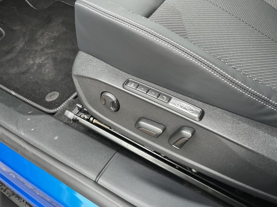 Ford Explorer 77 Select Extended Range 5d