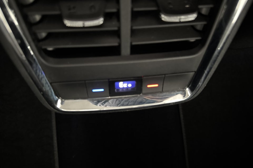 Skoda Enyaq 60 iV Plus 5d