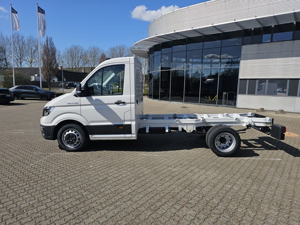 MAN TGE 2,0 5.160 Chassis L3 aut. RWD