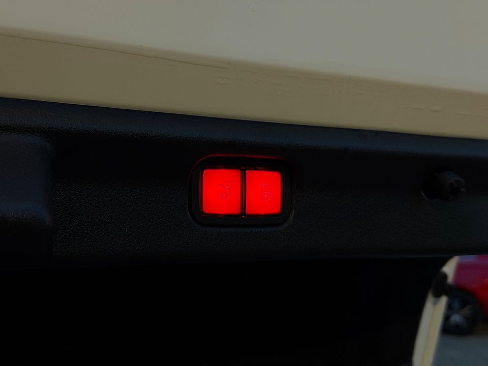 Mercedes EQE350 AMG Line 4d