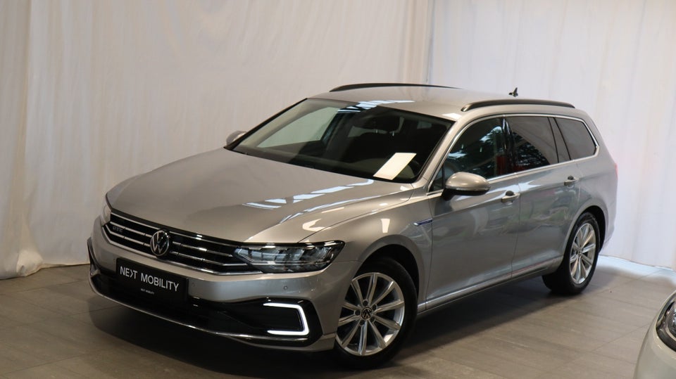 VW Passat 1,4 GTE High Variant DSG 5d