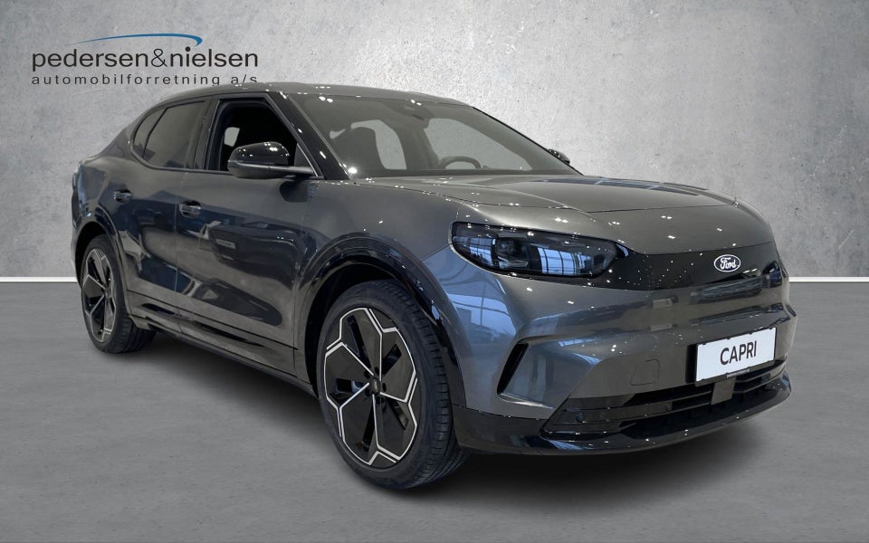 Ford Capri 82 Premium Extended Range 5d