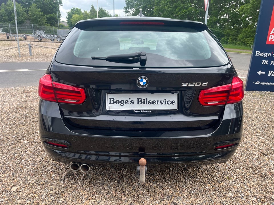 BMW 320d 2,0 Touring Advantage aut. 5d