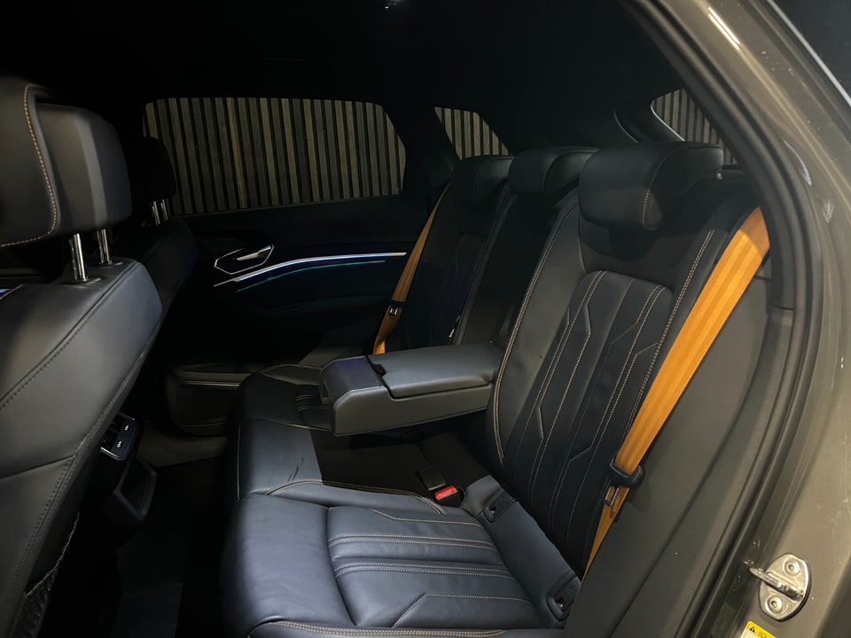 Audi e-tron 55 Black Edition S-line quattro 5d