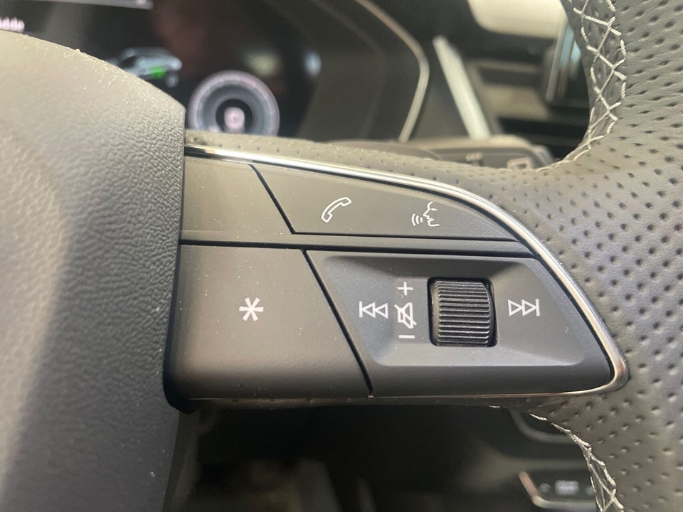 Audi Q5 50 TFSi e S-line Midnight Edition quattro S-tr. 5d