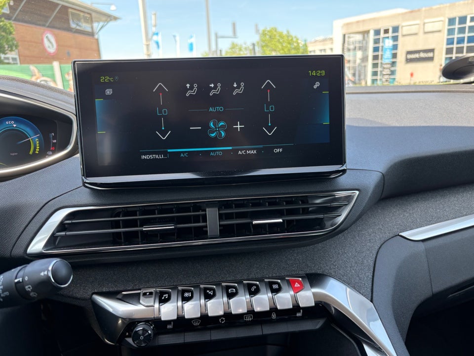 Peugeot 3008 1,6 Hybrid Allure Pack EAT8 5d