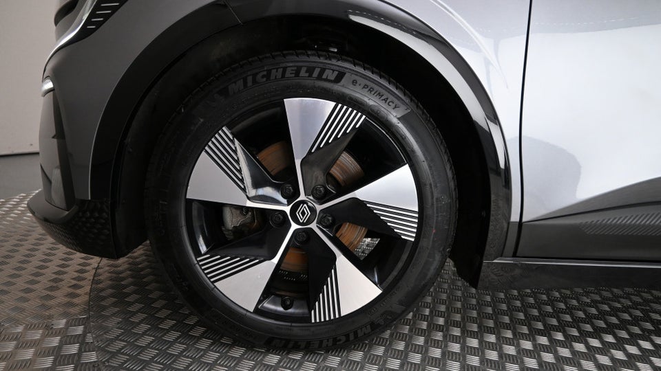 Renault Megane E-Tech 60 Equilibre 5d
